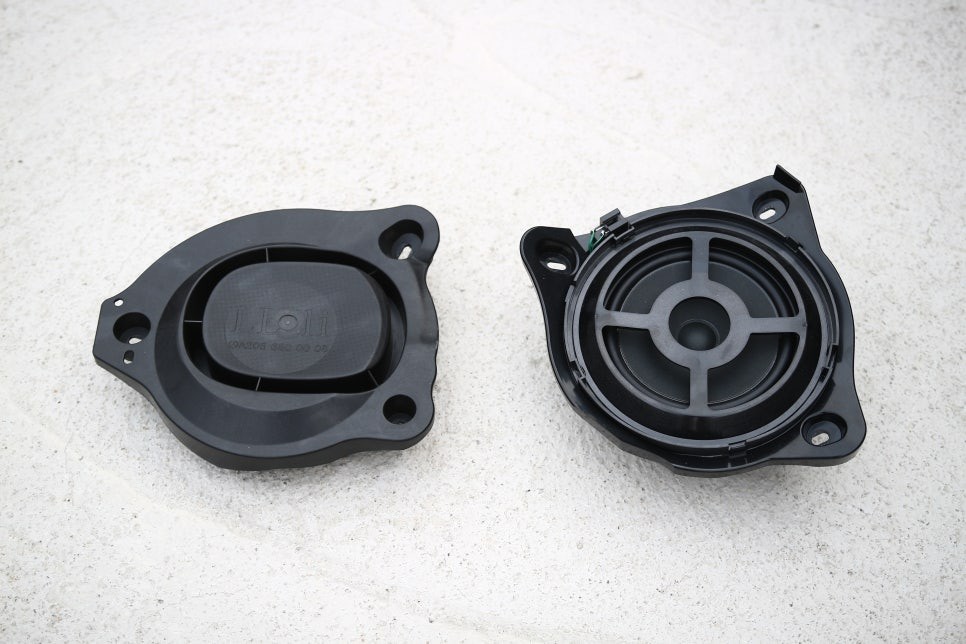 벤츠 E클래스(W213) 에는 어떤 우퍼가 들어있을까 ? 벤츠 오디오 전격비교!