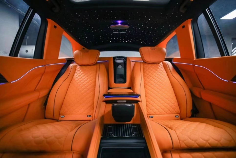 벤츠 GLS600 마이바흐 5인승 모델을 4인승 VIP시트로 개조해 줬습니다. X167 // 모든 GLS 튜닝 가능!