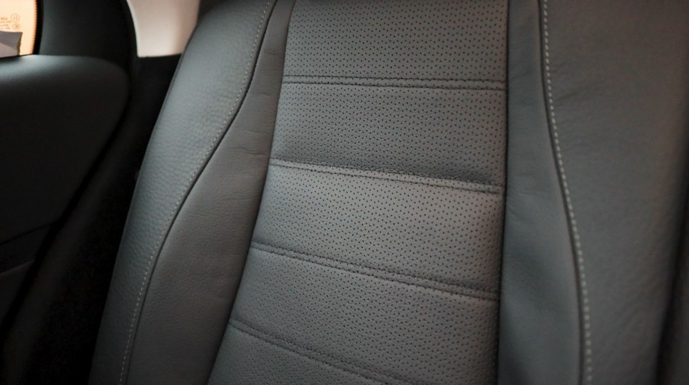 페이스리프트 GLE450 뒷좌석 통풍 시트 필요하신분~ // W167