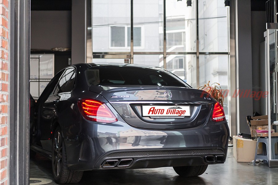 C클래스 12색 엠비언트 확장 C53 AMG 이제 3색은 저 멀리