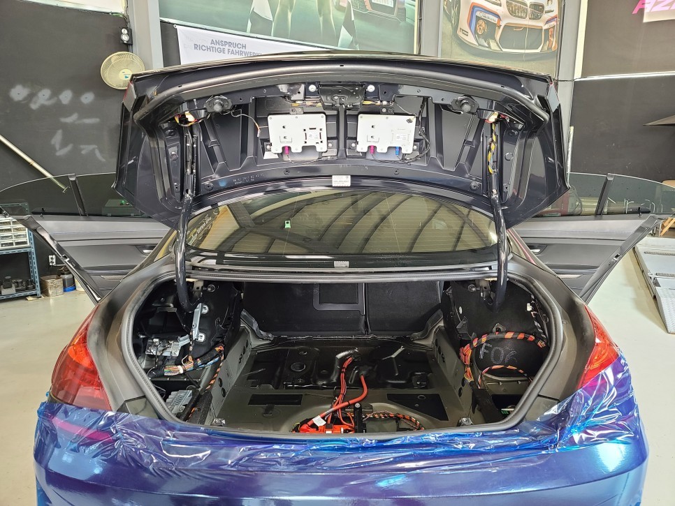ㅇㅅㅇ様 BMW 640D 에코파워 테일게이트 전동트렁크 시공 일산 아즈펙토