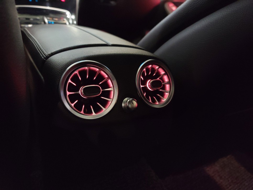 C클래스 W205 엠비언트 셋트판매중 국내 최저가 시공 / 고양 일산동구