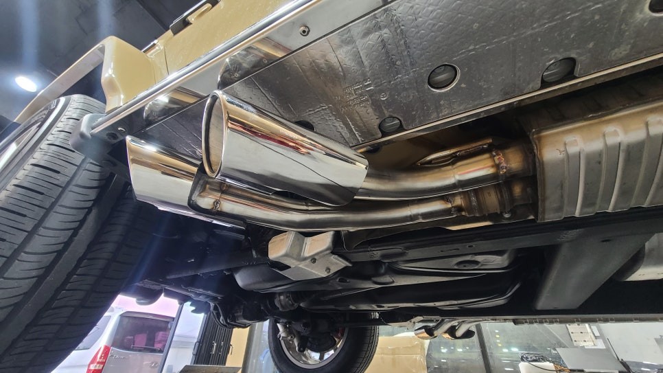 벤츠 G바겐 G63 AMG 듀얼 머플러팁 데저트 샌드 지바겐에 장착! / 서울 송파