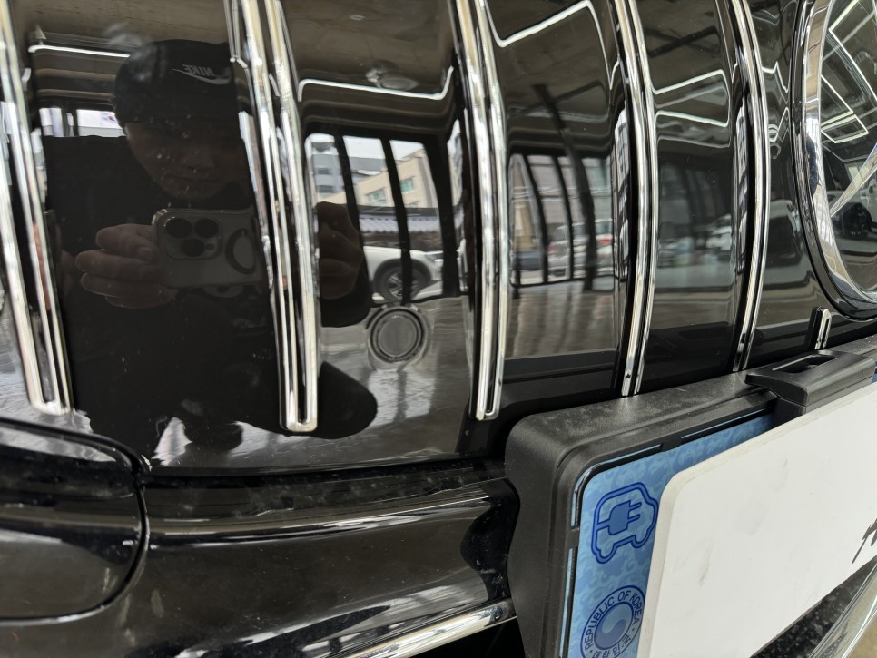 벤츠 세로 그릴, EQS 53AMG 그릴 튜닝 EQS 세단 울산 오토칸에서 단차없이 교체했어요 / 울산 남구