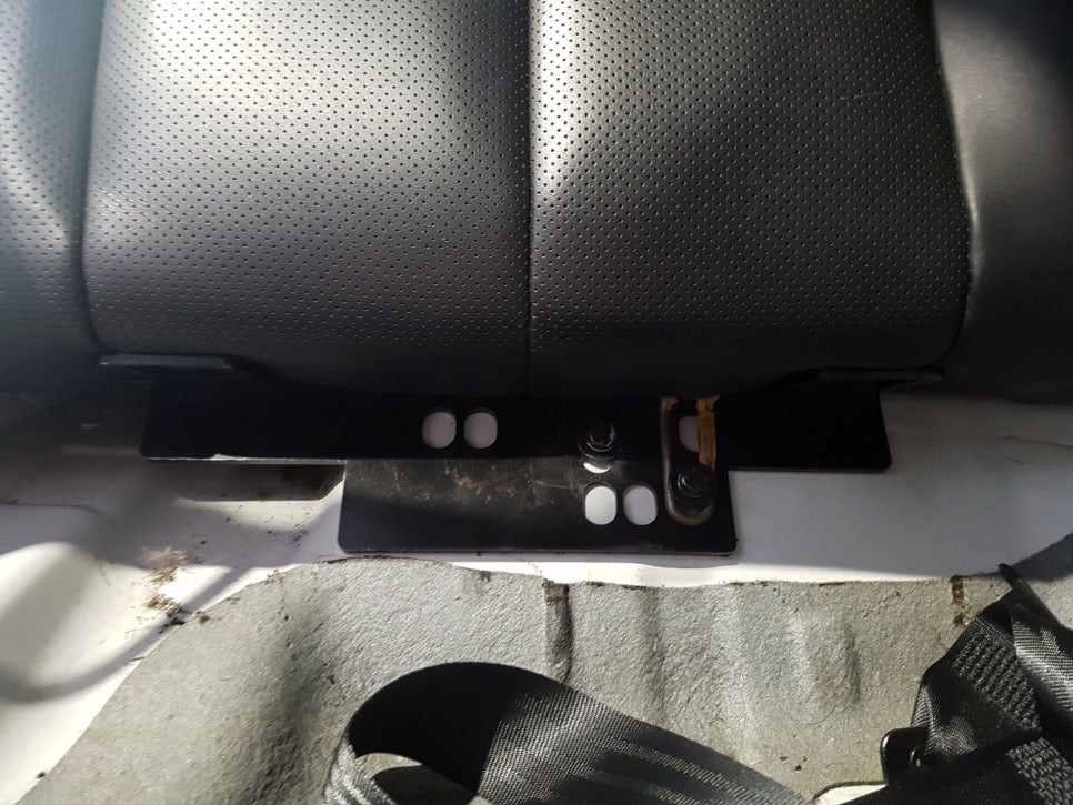 로체 차량에 아이소픽스 고리를 만들어 주다 / 포항 카시트 유모차 / 포항, 경주