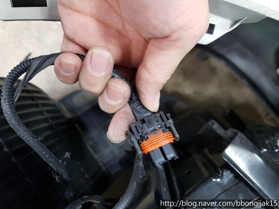 올뉴모닝 순정 안개등 이식 시공사례후기 포항경주울산울진영덕 신차검수 에쿠스기어봉 썬팅 순정옵션 / 포항, 경주