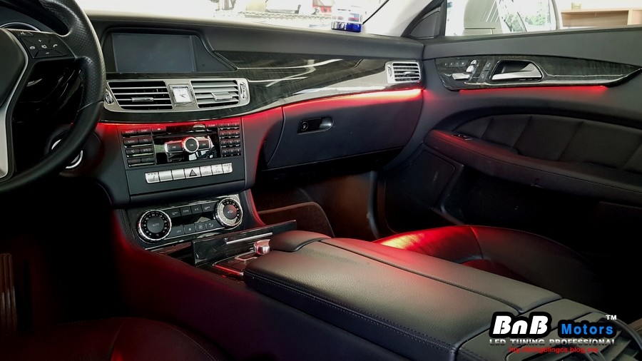 벤츠 CLS 순정 엠비언트 업그레이드! 밝고 선명한 3세대 RGB 스마트 앰비언트! / 거제 연초면