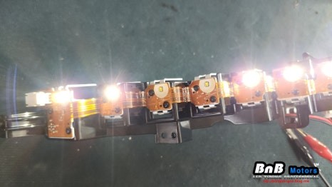 아반떼 AD 데이라이트 LED 고장 수리! 내부 LED를 전체적으로 교체하여 고장 없이 오랜시간 사용 가능합니다! 거제 부산 창원 비앤비모터스! / 거제 연초면