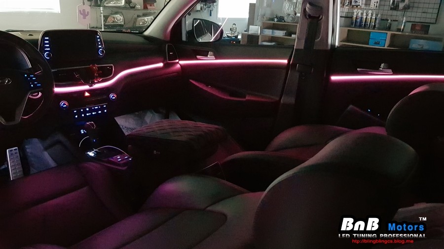올뉴투싼 실내 무드등 튜닝 3세대 스마트 엠비언트라이트 튜닝 으로 실내 분위기 끝판왕! 이건꼭 해야해! 비앤비모터스 / 거제 연초면