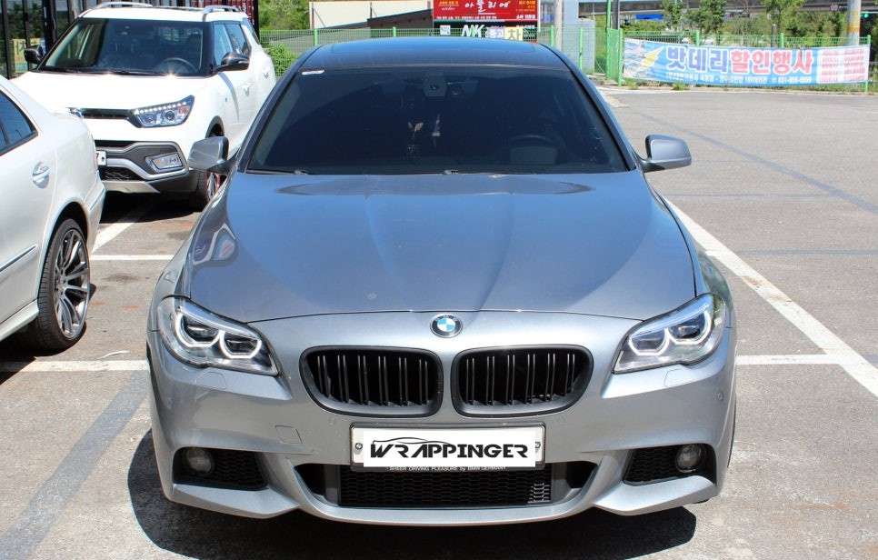 BMW 520D 라이트 Adaptive LED 레터링