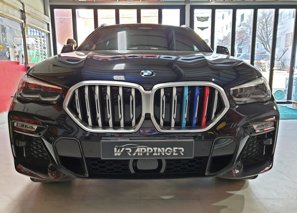크롬죽이기 시공으로 새로운모습으로 거듭난 BMW X6 40i