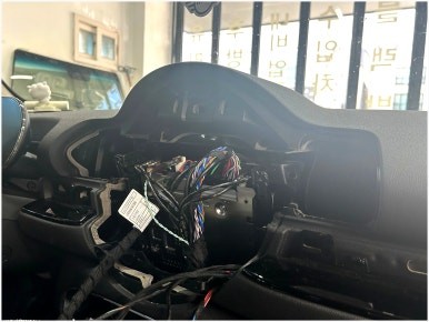 미니 클럽맨 2023 안드로이드오토 시공입니다 TMAP 카카오네비 카플레이