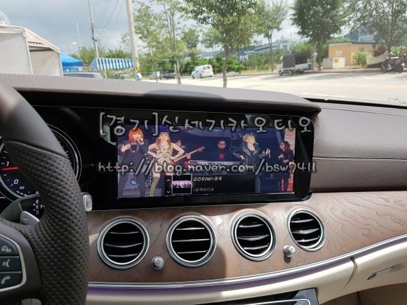 오산동탄송탄수원벤츠코딩bmw코딩광각미러불스원미러썬팅경보기블랙박스※벤츠w213코딩시공※ / 평택 오산 안성
