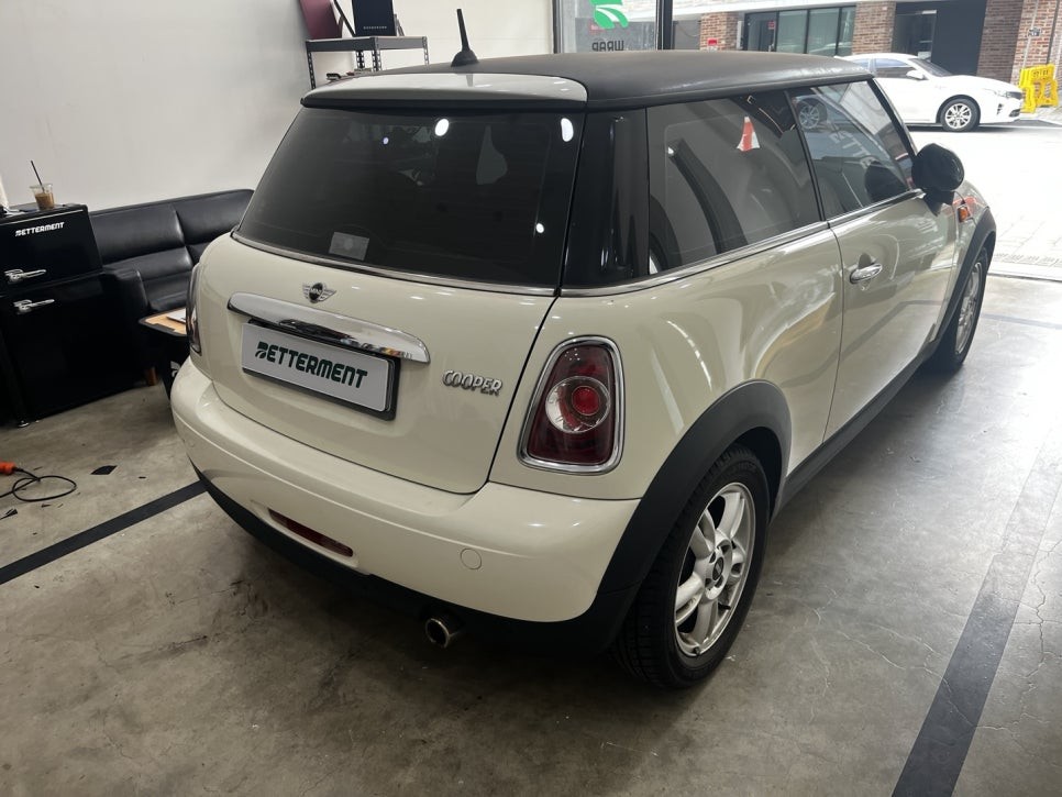 미니 쿠퍼(r56) 루프스킨 재시공(3m gloss black)
