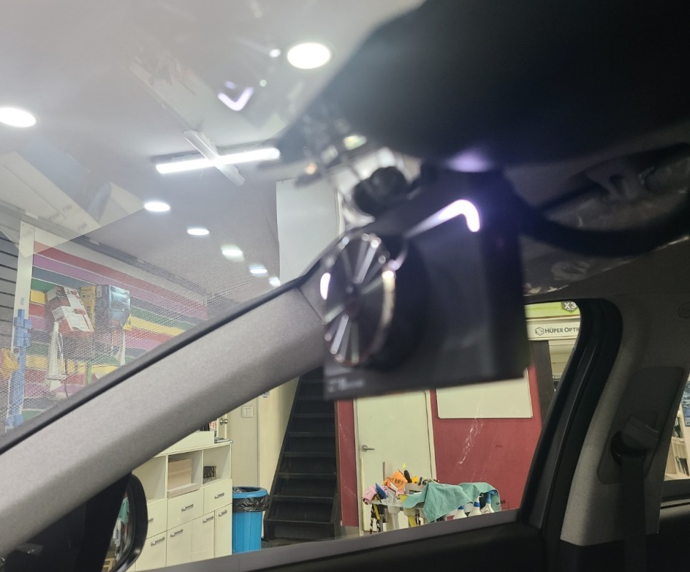 싼타페 TM) 만도 Z7(128G)4채널 블랙박스 + 만도 파워 SP2000 탱크 팩보조배터리 장착-가성비 제품으로 만족도 높이기!! / 서울 양천, 구로, 강서, 영등포, 부천