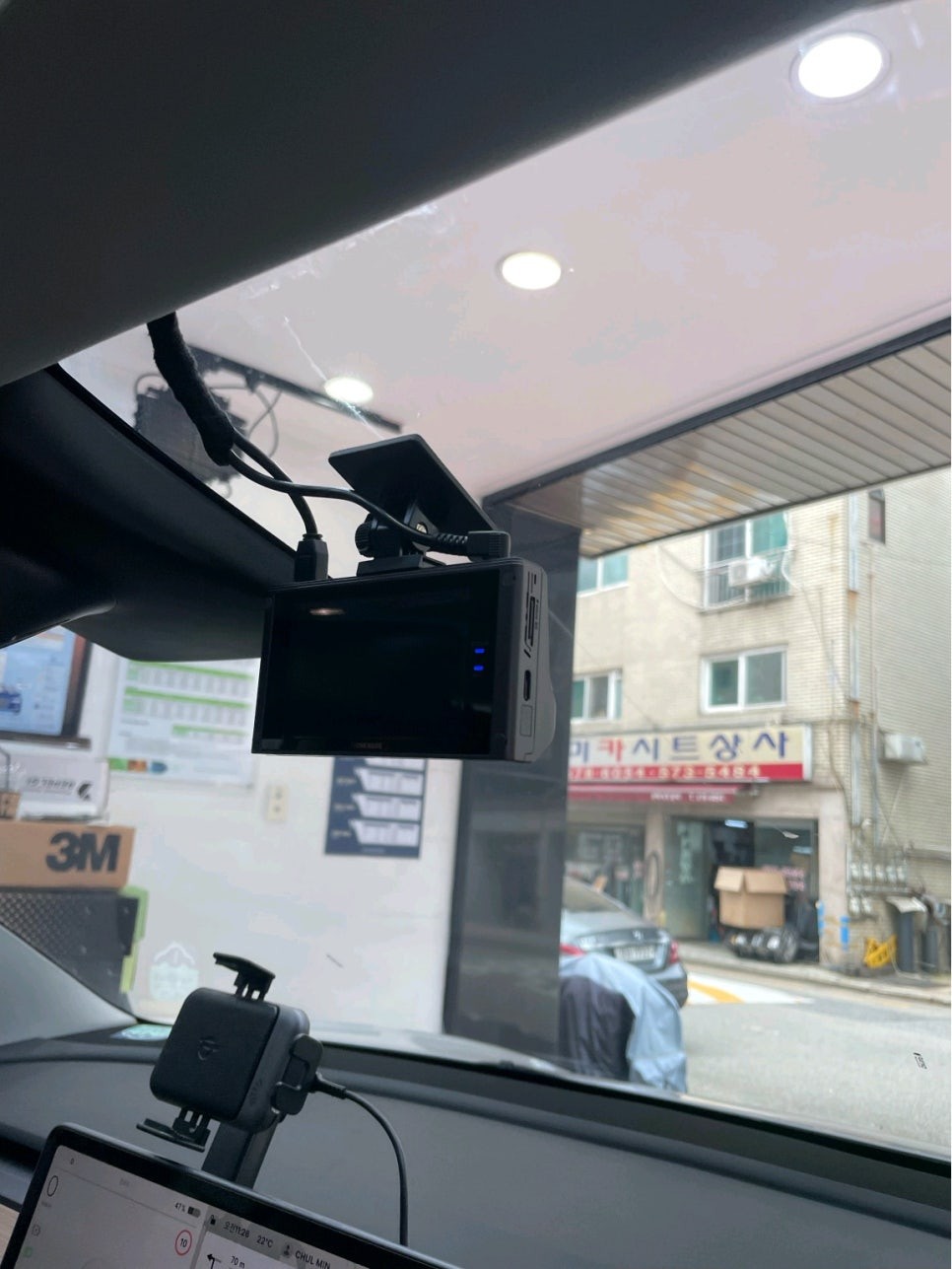 테슬라3  레이노S9+QXD8000+케어셀CZ012EV+하이패스
