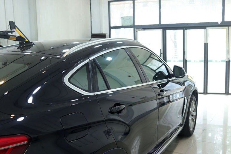 BMW X6 / F16 크롬죽이기 랩핑 시공 / 대구 카앤맨