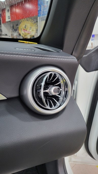 벤츠 2019 C클래스 카브리올레 핸들열선 송풍구엠비언트 데쉬보드 엠비언트