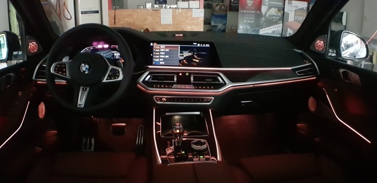 [분당 수입차 전문점] 비엠더블유 BMW G07 X7 2020년식 회오리 엠비언트, 미드스피커 엠비언트, 센터스피커 엠비언트 교체 작업 / 성남 분당구 정자동