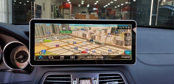 [분당 벤츠 전문점] 벤츠 E클래스 C207 E400 쿠페 국산 12.3인치 (1920 * 720) 고해상도 모니터교체 고화질 M2C200A PLUS 셋탑 네비게이션