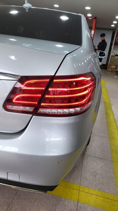 분당 벤츠 W212 E300 후미등 제동등 고장수리
