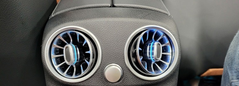 분당벤츠전문점 C200 카브리올레 송풍구엠비언트교체 A205 / 성남 분당구 정자동