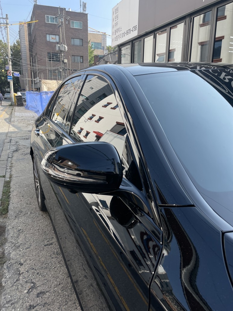 벤츠 E350 실내전체 및 윈도우크롬까지 풀체인지?