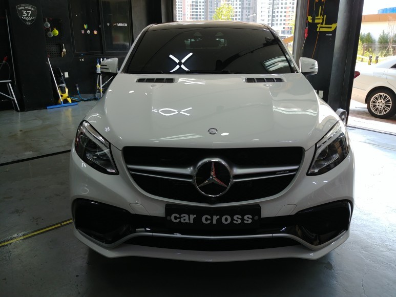 벤츠 GLE쿠페 63 AMG 사틴블랙으로 전체래핑