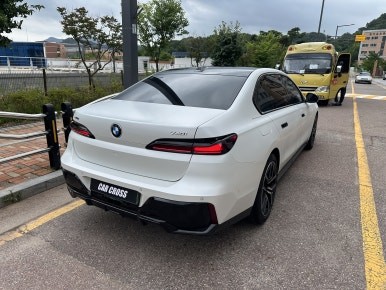 BMW 740i 무광 전체 PPF와 크롬딜리트로 드레스업과 보호를 동시에!