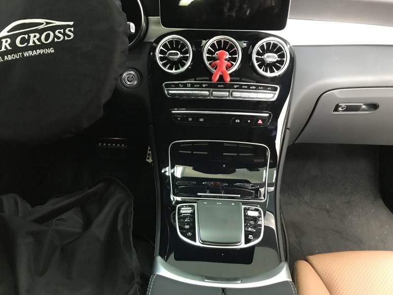 벤츠 GLC 쿠페 220d 실내인테리어 카본으로 변화를! / 광명, 안양, 시흥