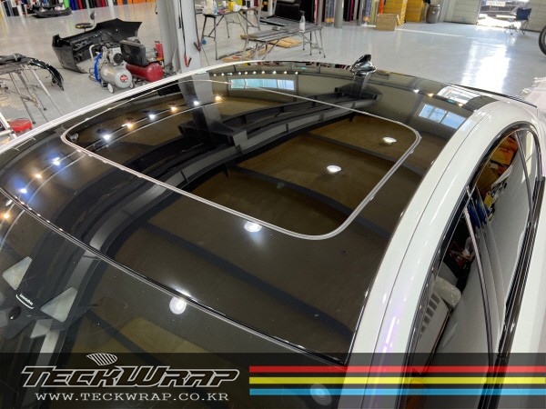 랩핑으로 티 나지 않게 사고 수리까지? BMW 520d G바디 화이트카멜레온 택랩(TeckWrap) 라벤더펄 전체랩핑 / 인천 서구
