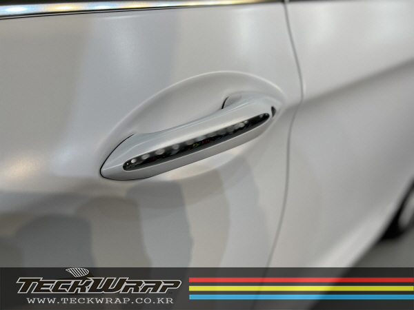 BMW F10 5시리즈 순정 화이트에서 무광화이트로 랩핑 (Feat.색상비교) / 인천 서구