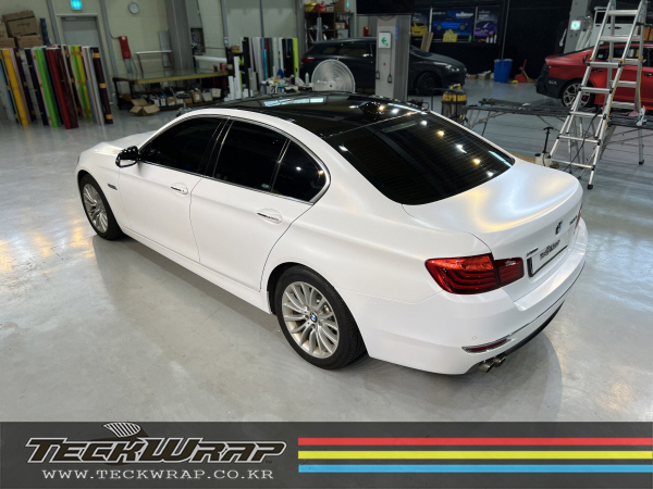 BMW F10 5시리즈 순정 화이트에서 무광화이트로 랩핑 (Feat.색상비교) / 인천 서구