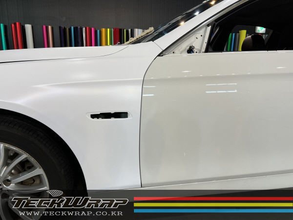 BMW F10 5시리즈 순정 화이트에서 무광화이트로 랩핑 (Feat.색상비교) / 인천 서구