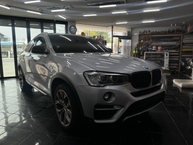 BMW F26 X4 강렬한 레드 랩핑으로 스포츠성이 짙어지다. [전체랩핑, 루프스킨, 포인트 랩핑] 대전 카드레스스킨 / 대전 중구 산성동