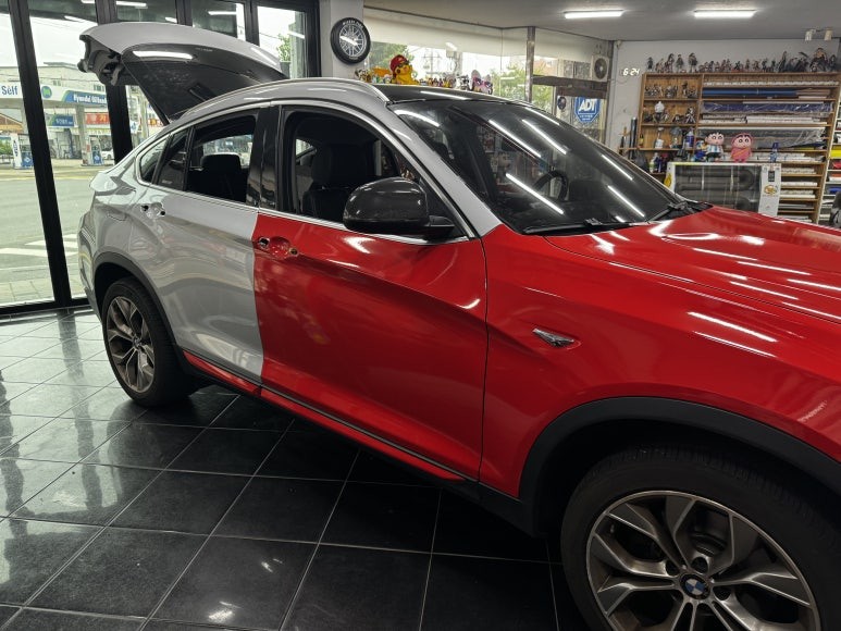 BMW F26 X4 강렬한 레드 랩핑으로 스포츠성이 짙어지다. [전체랩핑, 루프스킨, 포인트 랩핑] 대전 카드레스스킨 / 대전 중구 산성동