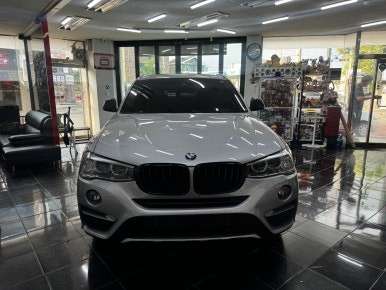 BMW F26 X4 강렬한 레드 랩핑으로 스포츠성이 짙어지다. [전체랩핑, 루프스킨, 포인트 랩핑] 대전 카드레스스킨 / 대전 중구 산성동