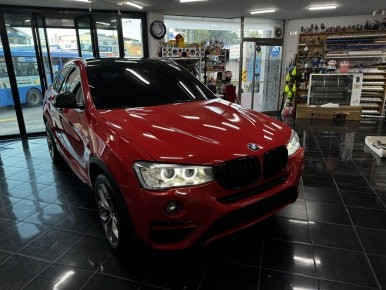 BMW F26 X4 강렬한 레드 랩핑으로 스포츠성이 짙어지다. [전체랩핑, 루프스킨, 포인트 랩핑] 대전 카드레스스킨 / 대전 중구 산성동