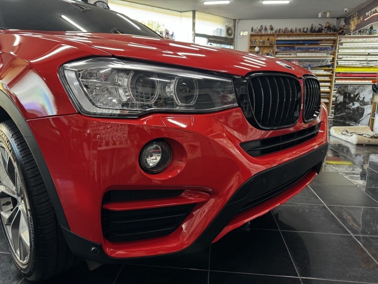 BMW F26 X4 강렬한 레드 랩핑으로 스포츠성이 짙어지다. [전체랩핑, 루프스킨, 포인트 랩핑] 대전 카드레스스킨 / 대전 중구 산성동