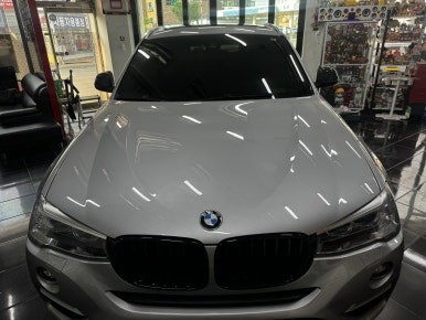 BMW F26 X4 강렬한 레드 랩핑으로 스포츠성이 짙어지다. [전체랩핑, 루프스킨, 포인트 랩핑] 대전 카드레스스킨 / 대전 중구 산성동