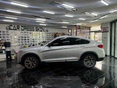 BMW F26 X4 강렬한 레드 랩핑으로 스포츠성이 짙어지다. [전체랩핑, 루프스킨, 포인트 랩핑] 대전 카드레스스킨 / 대전 중구 산성동