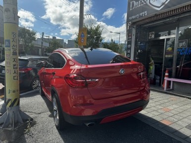 BMW F26 X4 강렬한 레드 랩핑으로 스포츠성이 짙어지다. [전체랩핑, 루프스킨, 포인트 랩핑] 대전 카드레스스킨 / 대전 중구 산성동