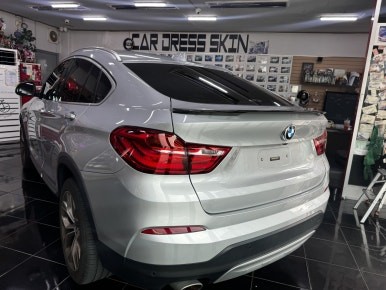 BMW F26 X4 강렬한 레드 랩핑으로 스포츠성이 짙어지다. [전체랩핑, 루프스킨, 포인트 랩핑] 대전 카드레스스킨 / 대전 중구 산성동