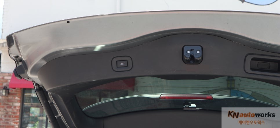 제주 QM6 전동트렁크 (스마트 테일게이트) 인스톨 작업 / 제주시 오라삼동