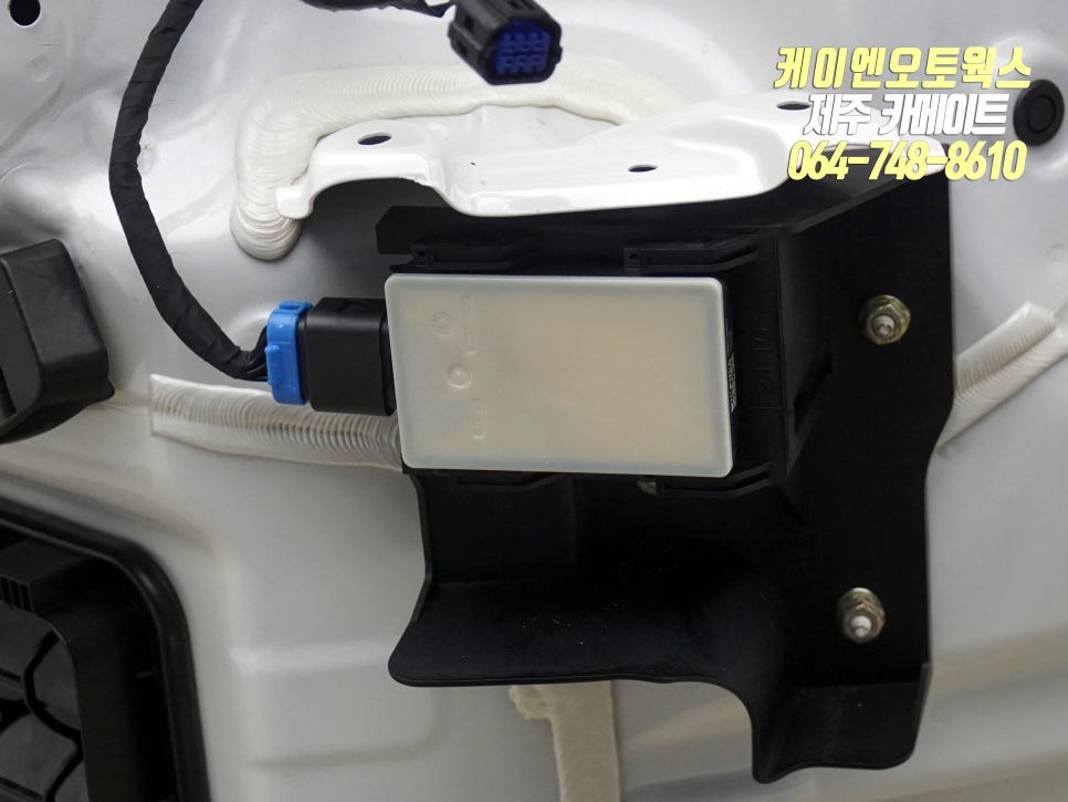 제주 쏘렌토MQ4 후측방 충돌 방지 보조 시스템 순정 옵션 튜닝 / 측후방센서 장착 / 제주시 오라삼동