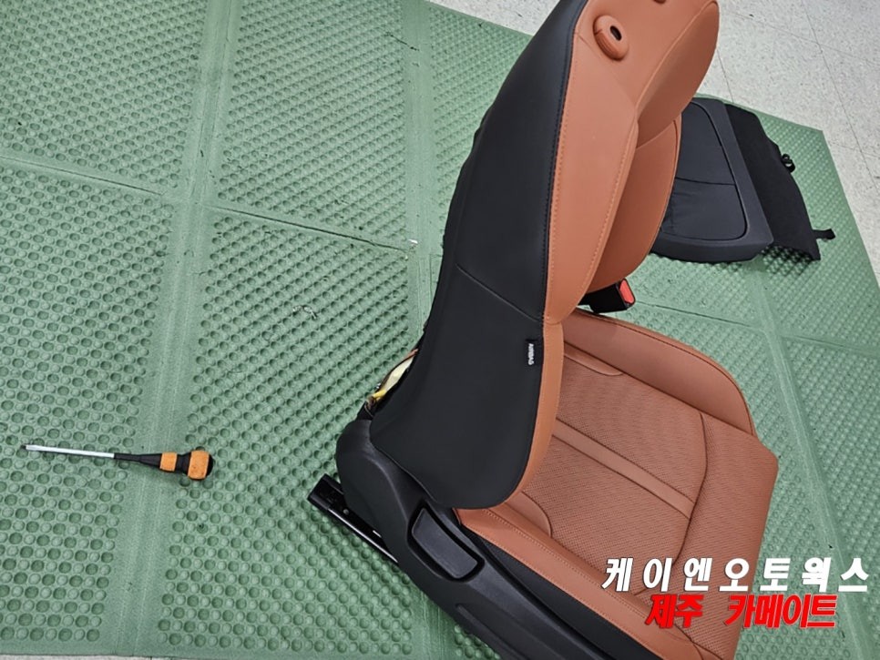 K5 DL3 조수석 릴렉션 전동 시트, 워크인 스위치 시공 작업 / 동승자 편안함 극대화 시트 시스템! / 제주시 오라삼동
