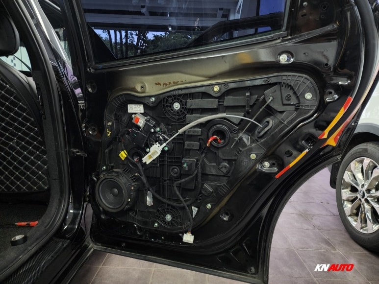 EV6 고스트도어 소프트클로징 압축도어 작업 / 전주 덕진동