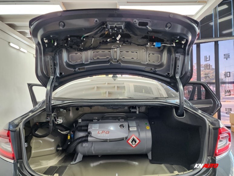 그랜저 IG 순정 전동트렁크, 스마트 테일게이트 작업 / 전주 덕진동