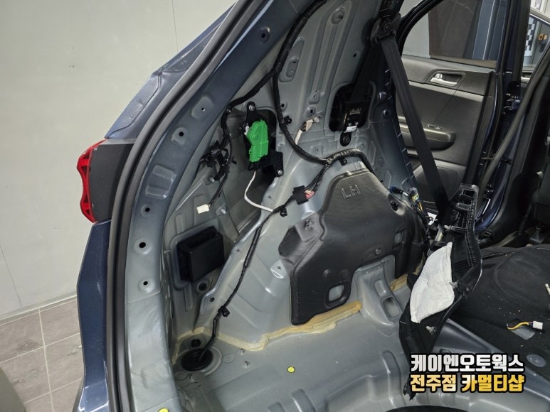 전주 스포티지 QL 순정전동트렁크 자동트렁크 시공으로 편하게 문열기 / 전주 덕진동