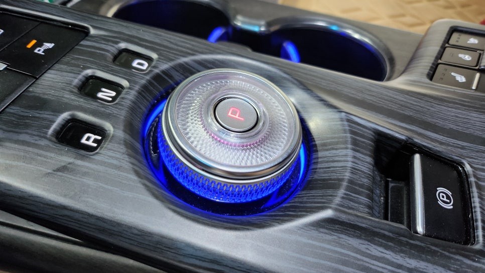 전주 K8 하이브리드 엠비언트 라이트 시공  순정연동 조그다이얼 광량업 튜닝 / 광주 북구